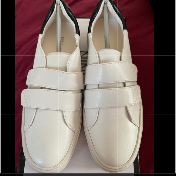 NINE WEST SNEAKERS - Picture 1 of 4